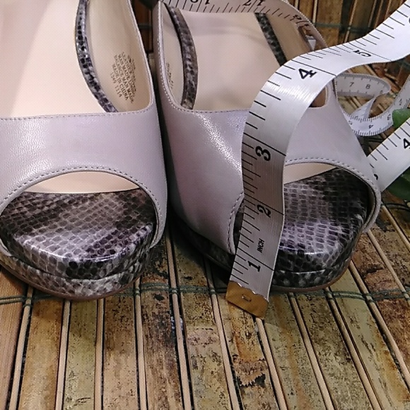 NINE WEST SHOES HEELS - Picture 7 of 8